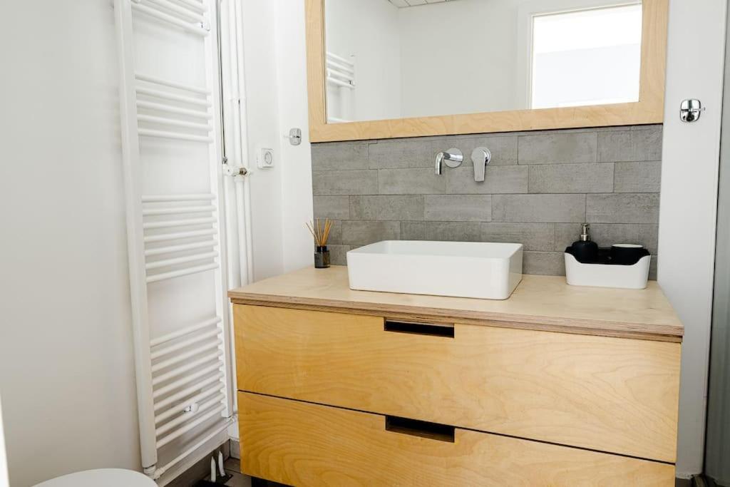 Cosy Apartment 700M From Acropolis Atina Dış mekan fotoğraf